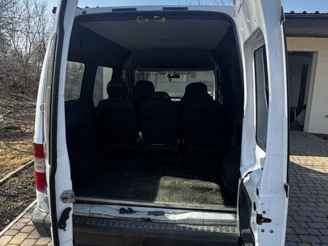 Белый Форд Транзит, объемом двигателя 1.8 л и пробегом 290 тыс. км за 4300 $, фото 6 на Automoto.ua