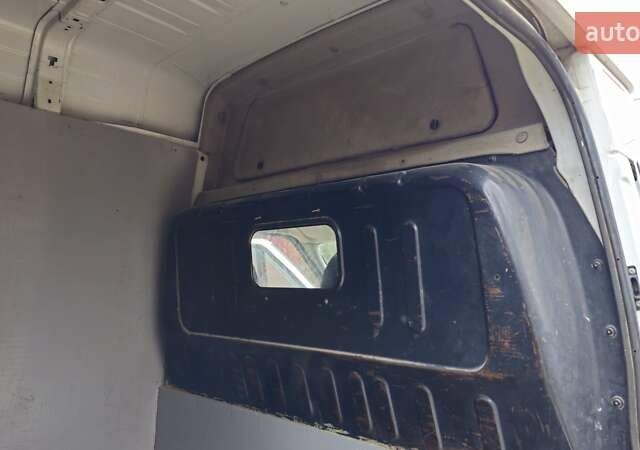 Белый Форд Транзит, объемом двигателя 2.4 л и пробегом 405 тыс. км за 8500 $, фото 9 на Automoto.ua