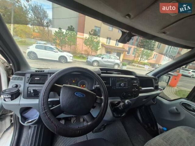 Белый Форд Транзит, объемом двигателя 2.2 л и пробегом 340 тыс. км за 5500 $, фото 9 на Automoto.ua
