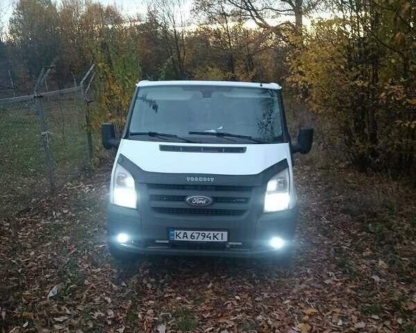 Білий Форд Транзит, об'ємом двигуна 2.2 л та пробігом 343 тис. км за 6200 $, фото 5 на Automoto.ua