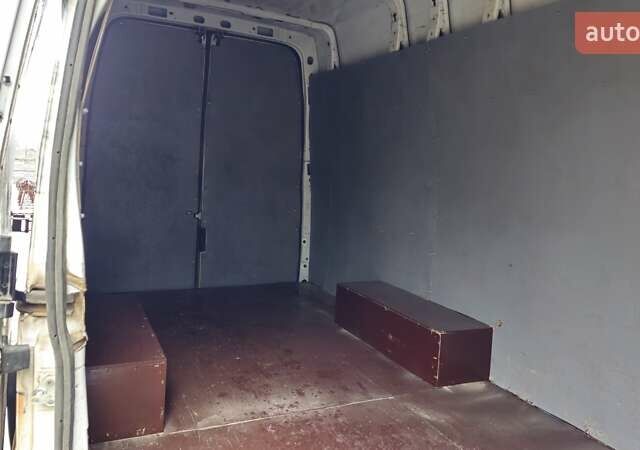 Белый Форд Транзит, объемом двигателя 2.4 л и пробегом 405 тыс. км за 8500 $, фото 8 на Automoto.ua