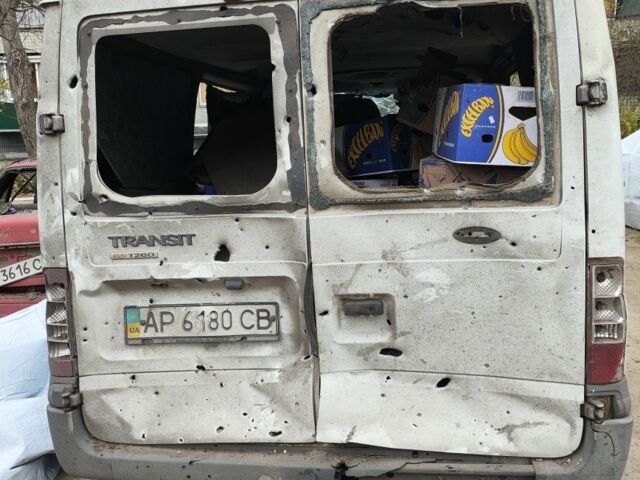 Белый Форд Транзит, объемом двигателя 0 л и пробегом 200 тыс. км за 3000 $, фото 4 на Automoto.ua