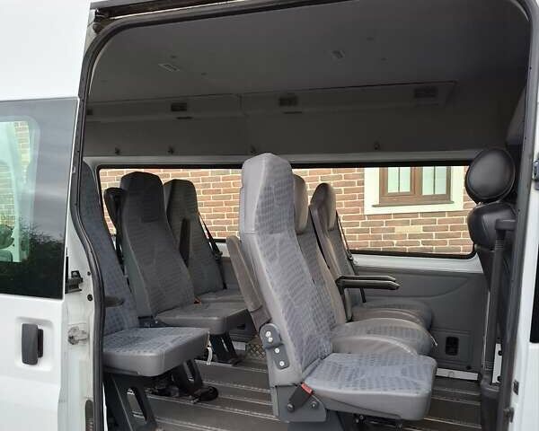 Белый Форд Транзит, объемом двигателя 2.2 л и пробегом 259 тыс. км за 8999 $, фото 20 на Automoto.ua