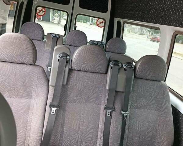 Белый Форд Транзит, объемом двигателя 2.2 л и пробегом 336 тыс. км за 10500 $, фото 10 на Automoto.ua