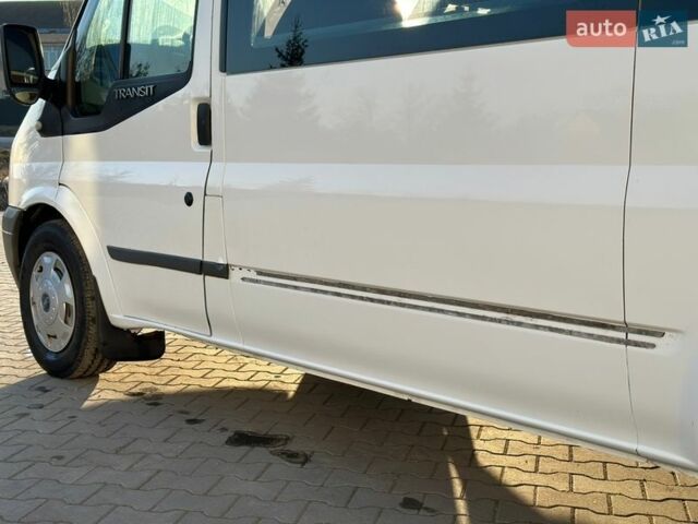 Білий Форд Транзит, об'ємом двигуна 2.2 л та пробігом 308 тис. км за 7900 $, фото 21 на Automoto.ua