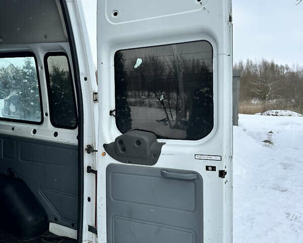 Белый Форд Транзит, объемом двигателя 2.2 л и пробегом 308 тыс. км за 8900 $, фото 48 на Automoto.ua