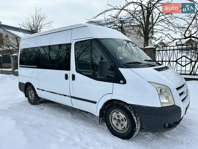 Белый Форд Транзит, объемом двигателя 2.2 л и пробегом 308 тыс. км за 8900 $, фото 3 на Automoto.ua