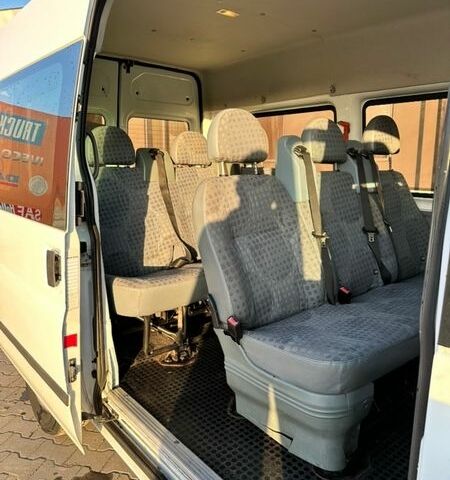 Білий Форд Транзит, об'ємом двигуна 2.2 л та пробігом 308 тис. км за 7900 $, фото 62 на Automoto.ua