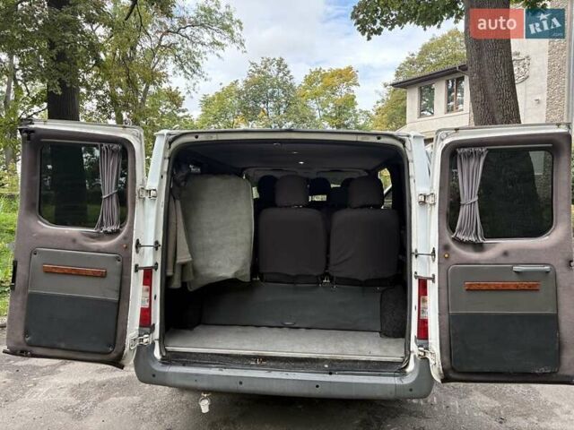 Белый Форд Транзит, объемом двигателя 2.2 л и пробегом 280 тыс. км за 8400 $, фото 2 на Automoto.ua