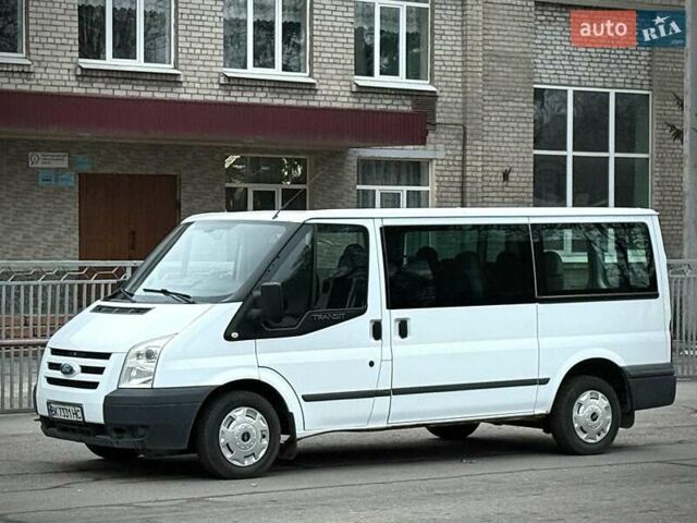 Белый Форд Транзит, объемом двигателя 2.2 л и пробегом 258 тыс. км за 9300 $, фото 1 на Automoto.ua