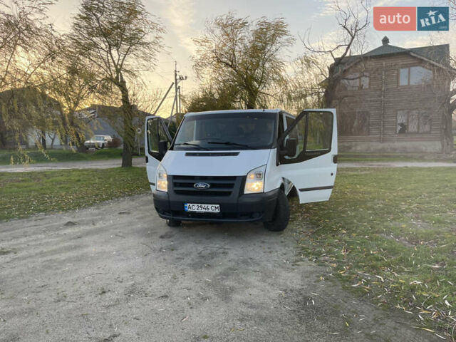 Білий Форд Транзит, об'ємом двигуна 2.2 л та пробігом 252 тис. км за 8600 $, фото 7 на Automoto.ua