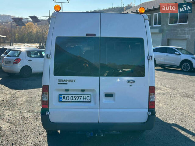 Белый Форд Транзит, объемом двигателя 2.2 л и пробегом 248 тыс. км за 9900 $, фото 13 на Automoto.ua