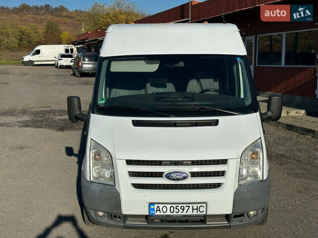Белый Форд Транзит, объемом двигателя 2.2 л и пробегом 248 тыс. км за 9900 $, фото 7 на Automoto.ua