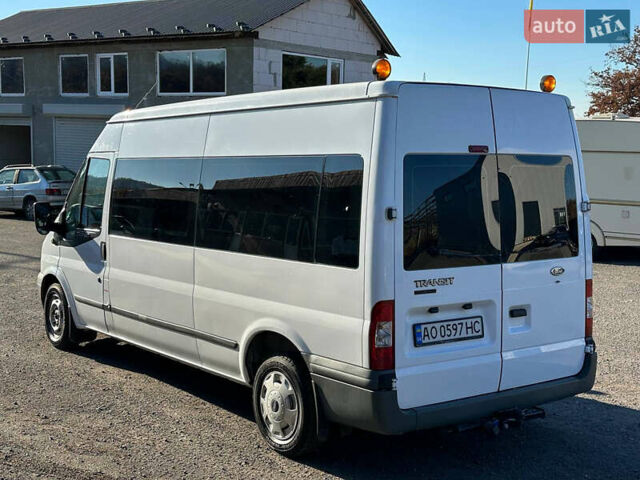 Белый Форд Транзит, объемом двигателя 2.2 л и пробегом 248 тыс. км за 9900 $, фото 9 на Automoto.ua