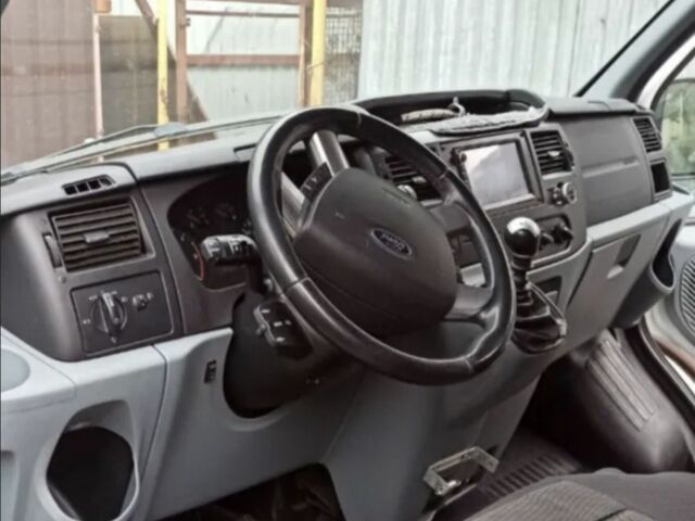 Білий Форд Транзит, об'ємом двигуна 2.2 л та пробігом 359 тис. км за 7800 $, фото 11 на Automoto.ua