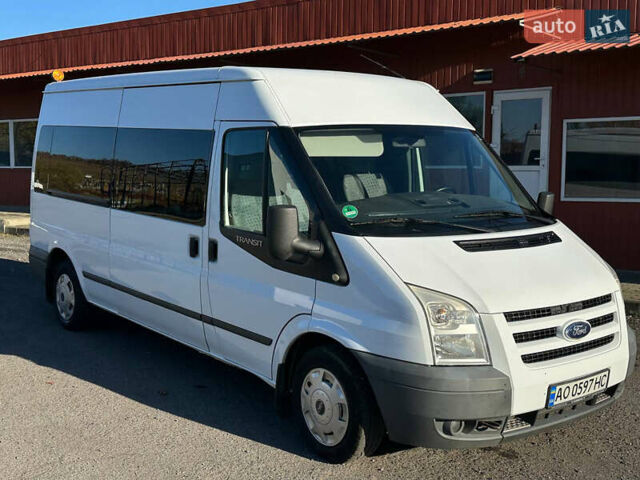 Белый Форд Транзит, объемом двигателя 2.2 л и пробегом 248 тыс. км за 9900 $, фото 2 на Automoto.ua
