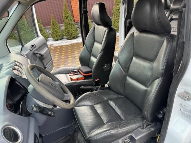 Білий Форд Транзит, об'ємом двигуна 1.8 л та пробігом 196 тис. км за 5650 $, фото 6 на Automoto.ua