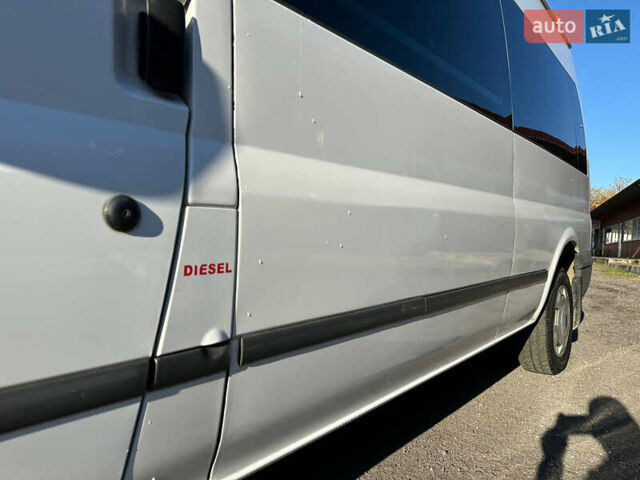 Белый Форд Транзит, объемом двигателя 2.2 л и пробегом 248 тыс. км за 9900 $, фото 15 на Automoto.ua