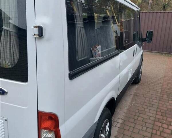 Білий Форд Транзит, об'ємом двигуна 2.2 л та пробігом 359 тис. км за 7800 $, фото 2 на Automoto.ua