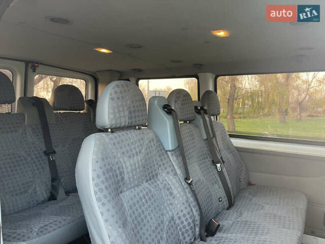 Білий Форд Транзит, об'ємом двигуна 2.2 л та пробігом 252 тис. км за 8600 $, фото 14 на Automoto.ua