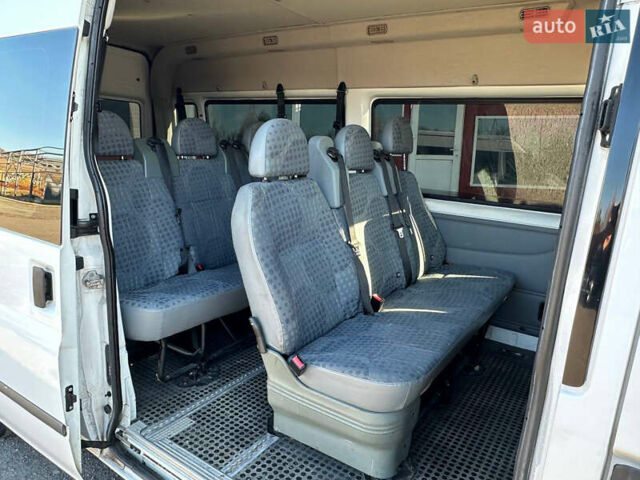 Белый Форд Транзит, объемом двигателя 2.2 л и пробегом 248 тыс. км за 9900 $, фото 19 на Automoto.ua