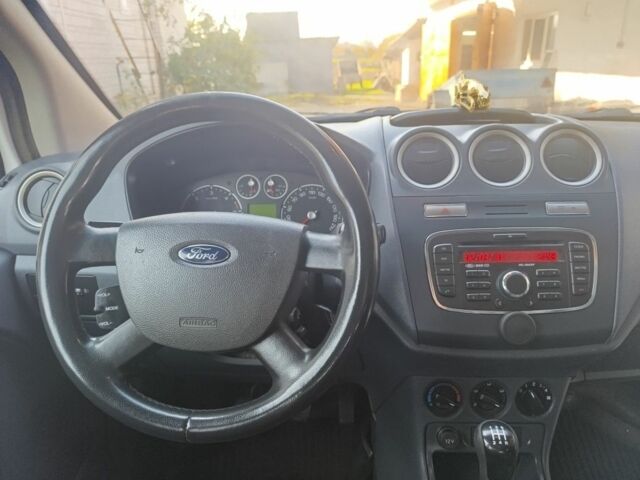 Белый Форд Транзит, объемом двигателя 1.8 л и пробегом 213 тыс. км за 6100 $, фото 20 на Automoto.ua