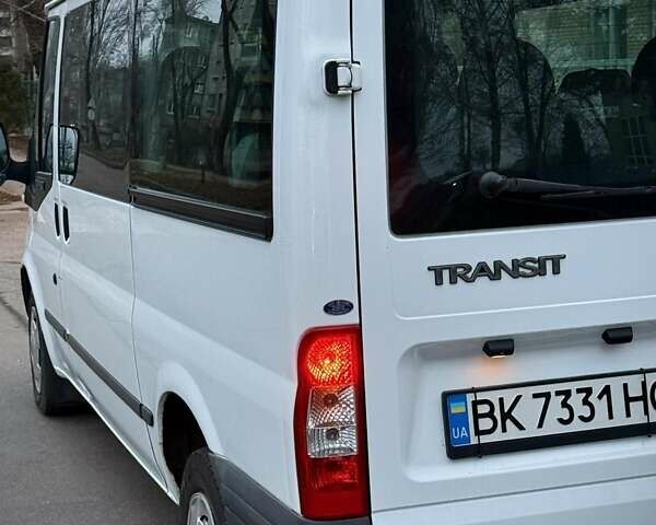 Белый Форд Транзит, объемом двигателя 2.2 л и пробегом 258 тыс. км за 9300 $, фото 20 на Automoto.ua