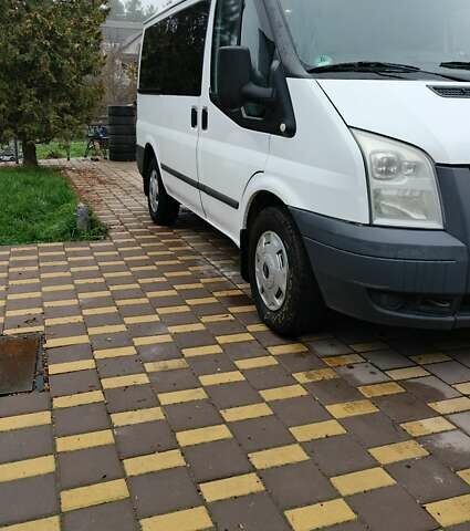 Білий Форд Транзит, об'ємом двигуна 2.2 л та пробігом 342 тис. км за 8600 $, фото 5 на Automoto.ua