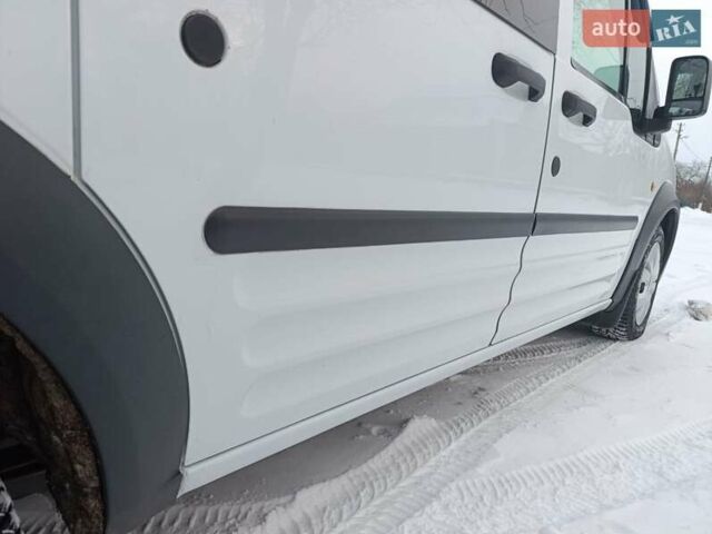 Белый Форд Транзит, объемом двигателя 1.75 л и пробегом 213 тыс. км за 5900 $, фото 11 на Automoto.ua