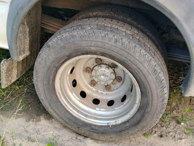 Білий Форд Транзит, об'ємом двигуна 2.4 л та пробігом 424 тис. км за 8600 $, фото 6 на Automoto.ua