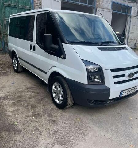 Білий Форд Транзит, об'ємом двигуна 2.2 л та пробігом 270 тис. км за 10000 $, фото 4 на Automoto.ua