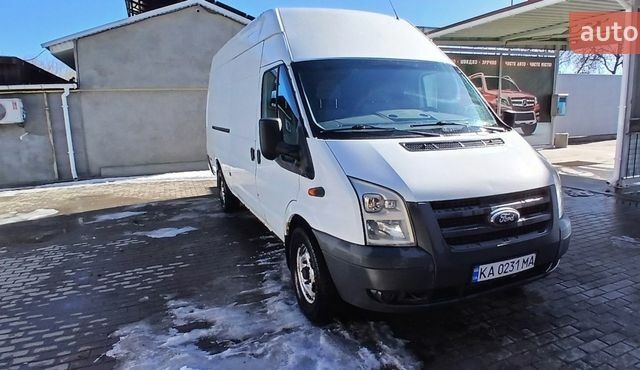 Білий Форд Транзит, об'ємом двигуна 2.4 л та пробігом 313 тис. км за 9000 $, фото 2 на Automoto.ua
