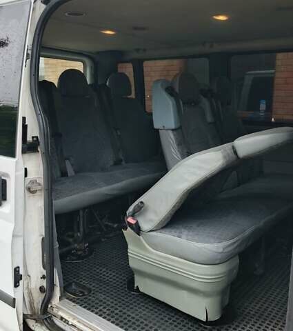 Білий Форд Транзит, об'ємом двигуна 2.2 л та пробігом 342 тис. км за 8600 $, фото 3 на Automoto.ua