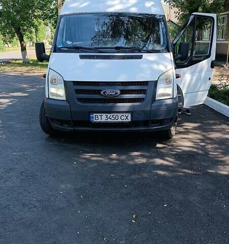 Белый Форд Транзит, объемом двигателя 2.4 л и пробегом 435 тыс. км за 9590 $, фото 4 на Automoto.ua