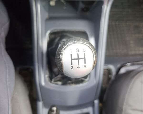 Белый Форд Транзит, объемом двигателя 1.75 л и пробегом 213 тыс. км за 5900 $, фото 18 на Automoto.ua