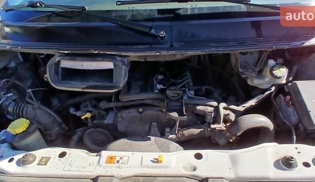 Білий Форд Транзит, об'ємом двигуна 2.4 л та пробігом 313 тис. км за 9000 $, фото 9 на Automoto.ua
