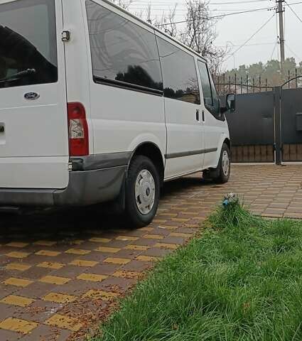Білий Форд Транзит, об'ємом двигуна 2.2 л та пробігом 342 тис. км за 8600 $, фото 7 на Automoto.ua