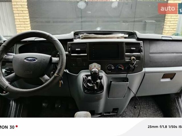 Білий Форд Транзит, об'ємом двигуна 2.2 л та пробігом 342 тис. км за 8600 $, фото 21 на Automoto.ua