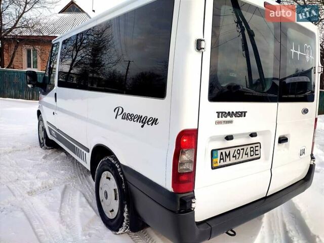 Белый Форд Транзит, объемом двигателя 2.2 л и пробегом 247 тыс. км за 8450 $, фото 4 на Automoto.ua