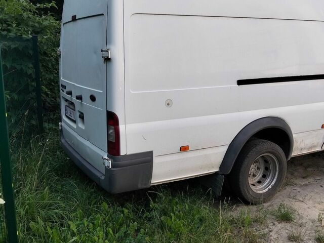 Білий Форд Транзит, об'ємом двигуна 2.4 л та пробігом 424 тис. км за 8600 $, фото 1 на Automoto.ua