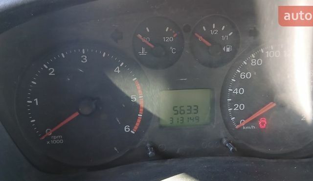 Білий Форд Транзит, об'ємом двигуна 2.4 л та пробігом 313 тис. км за 9000 $, фото 11 на Automoto.ua