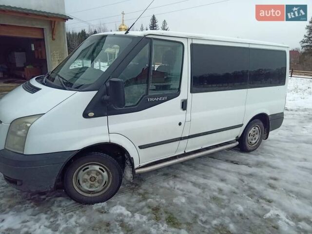 Білий Форд Транзит, об'ємом двигуна 2.2 л та пробігом 370 тис. км за 9500 $, фото 1 на Automoto.ua