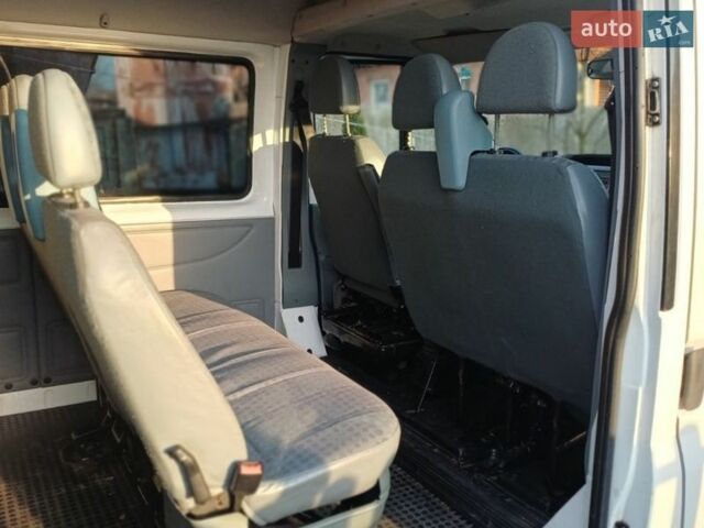 Белый Форд Транзит, объемом двигателя 2.2 л и пробегом 177 тыс. км за 8499 $, фото 7 на Automoto.ua