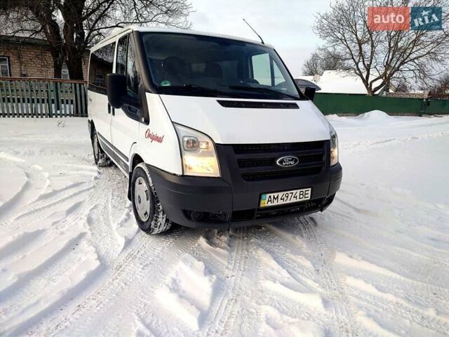 Белый Форд Транзит, объемом двигателя 2.2 л и пробегом 247 тыс. км за 8450 $, фото 2 на Automoto.ua