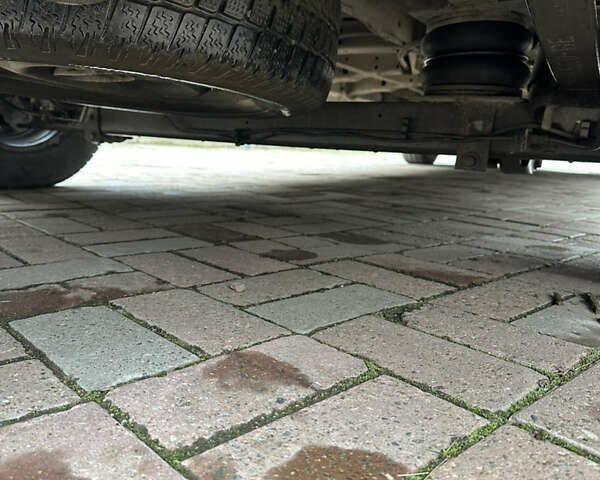 Білий Форд Транзит, об'ємом двигуна 2.2 л та пробігом 559 тис. км за 8000 $, фото 48 на Automoto.ua