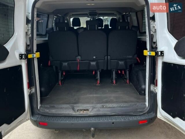 Белый Форд Транзит, объемом двигателя 2.2 л и пробегом 300 тыс. км за 12900 $, фото 11 на Automoto.ua