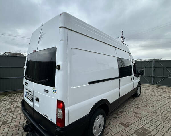 Білий Форд Транзит, об'ємом двигуна 2.2 л та пробігом 559 тис. км за 8000 $, фото 6 на Automoto.ua