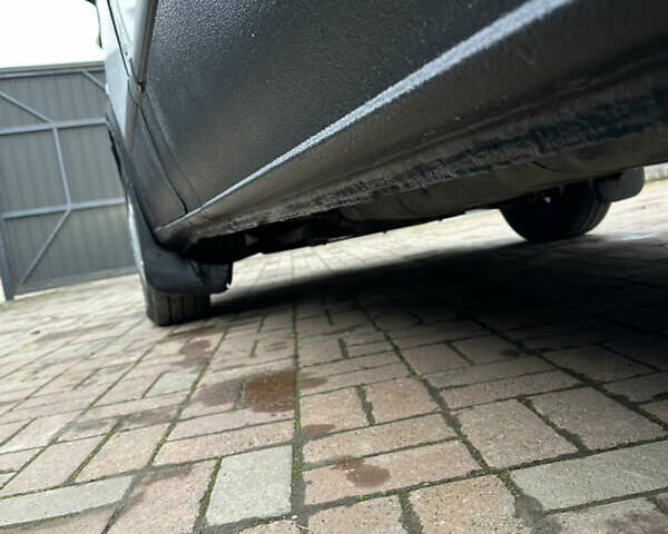 Білий Форд Транзит, об'ємом двигуна 2.2 л та пробігом 559 тис. км за 8000 $, фото 52 на Automoto.ua