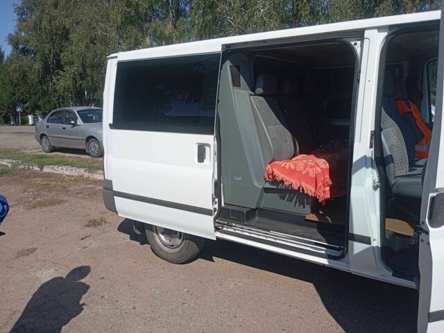 Белый Форд Транзит, объемом двигателя 2.2 л и пробегом 270 тыс. км за 9200 $, фото 7 на Automoto.ua