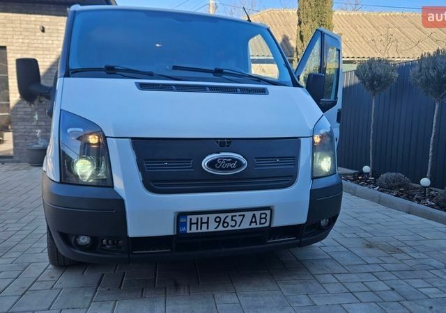 Білий Форд Транзит, об'ємом двигуна 2.2 л та пробігом 374 тис. км за 9900 $, фото 16 на Automoto.ua